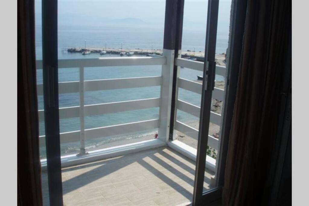 Seaview House Apartment Беницес Екстериор снимка