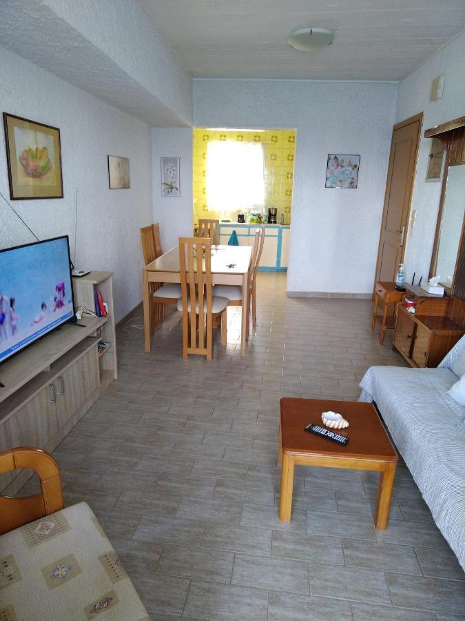 Seaview House Apartment Беницес Екстериор снимка